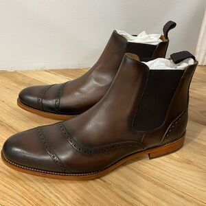 Taft Chocolate Chelsea Boots